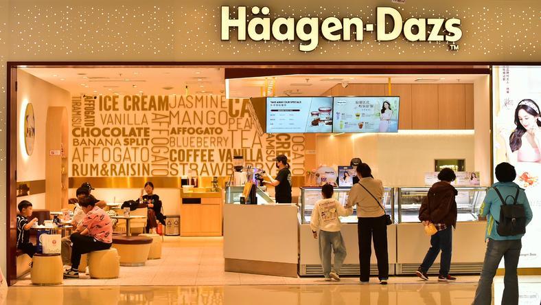 贵价雪糕没人买?年轻人连哈根达斯都抛弃了